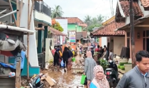 Cuplikan layar 2025-10-28 224616